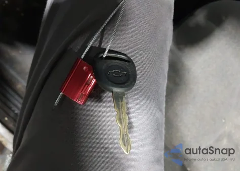 2004 Chevrolet Silverado 1500 Work Truck z USA, uszkodzony, nr VIN 2GCEK19T741235301